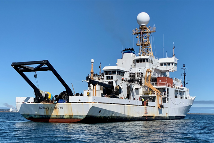 Low-oxygen waters off Washington, Oregon coasts risk becoming large dead zones