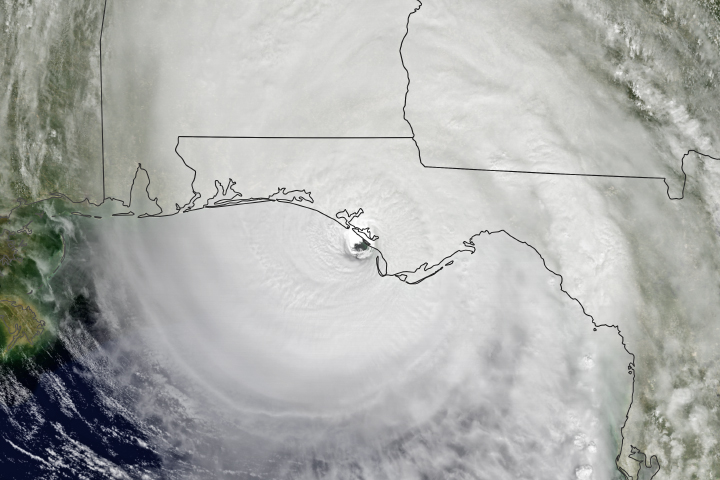 Can we expect Atlantic hurricanes to change over the coming century due to global warming? 