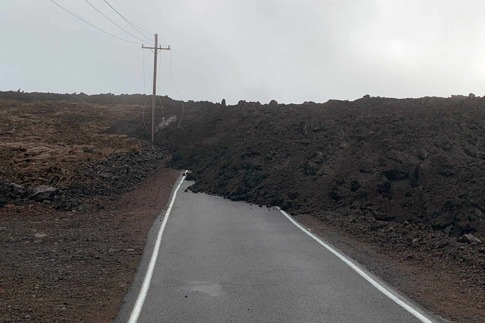 Having dodged lava flows, NOAA's Mauna Loa research facility to get upgrades