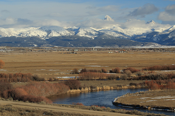 U. S. Winter Outlook: Warmer and drier South, wetter North