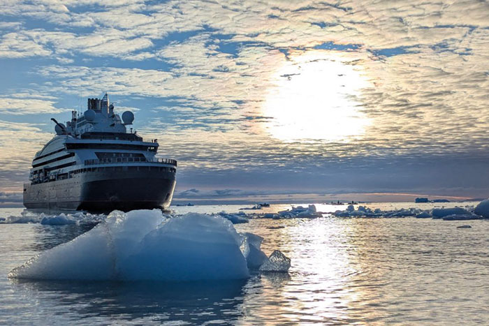 Ships of Opportunity investigate the ocean's uptake of carbon