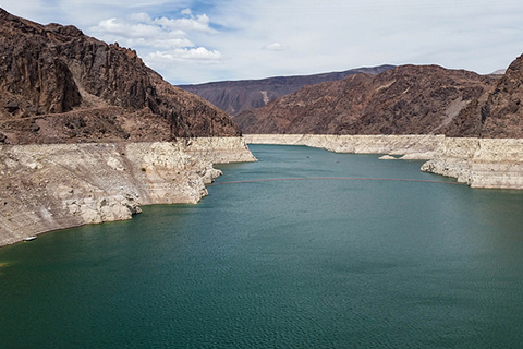 Climate Challenge: What was the water level in Lake Mead at the end of July?