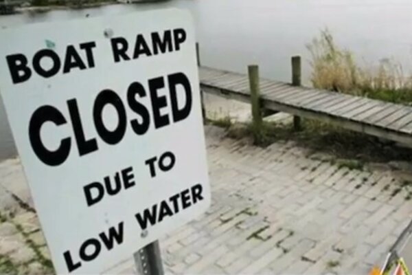 Photo of closed boat ramps caused by low water conditions