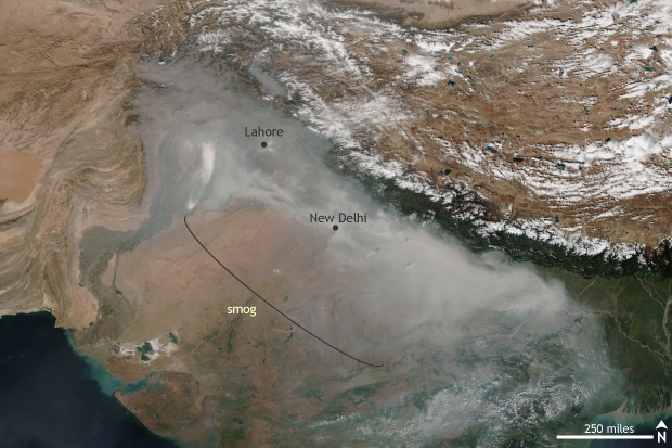 Satellite image of smog over India and Pakistan on November 8, 2017