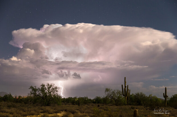 Photo of thunderstorm cloud and lightning over the Sonoran Desert in North Scottsdale, AZ