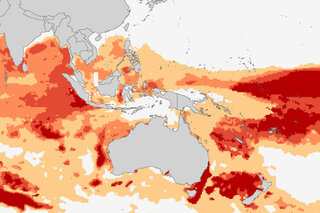 Map image for Warm oceans pose risk of global coral bleaching event in 2015